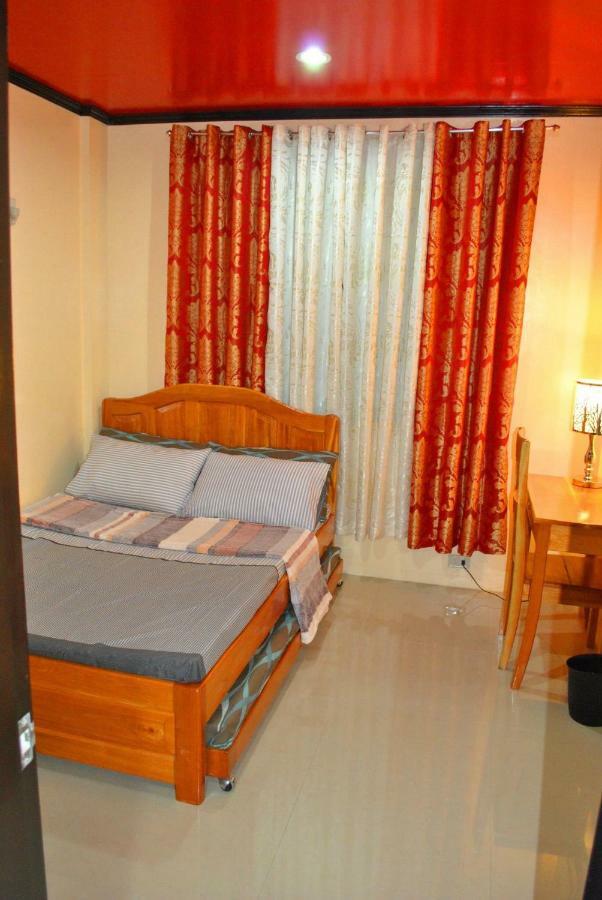 Vila Fully Ac 3Br House For 8Pax Near Airport And Sm With 100Mbps Wifi Puerto Princesa Exteriér fotografie